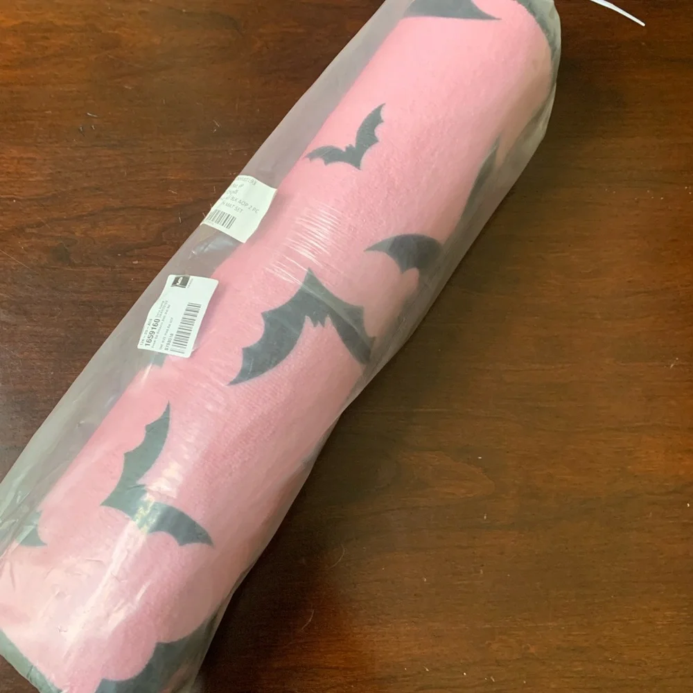 Dolls Kill Pink & Black Bats Bath Mats Rugs Set Duo NWT